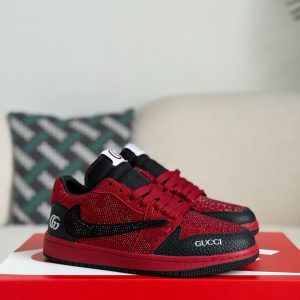 ¡¸#5705¡¹Jordan 1 x Gucci Hand-Set Rhinestones Low Sneakers