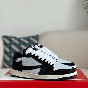 ¡¸#5708¡¹Jordan 1 Hand-Set Rhinestones Low Sneakers