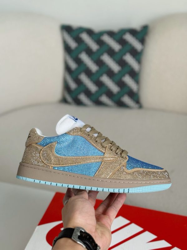 ¡¸#5717¡¹Jordan 1 x Gucci Hand-Set Rhinestones Low Sneakers - Image 7