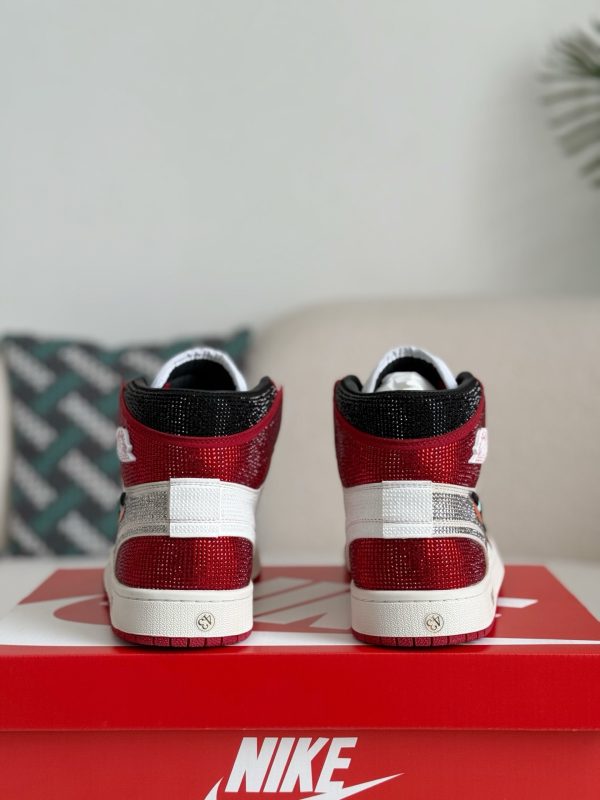 ¡¸#5718¡¹Jordan 1 Off-white Hand-Set Rhinestones High Sneakers - Image 3