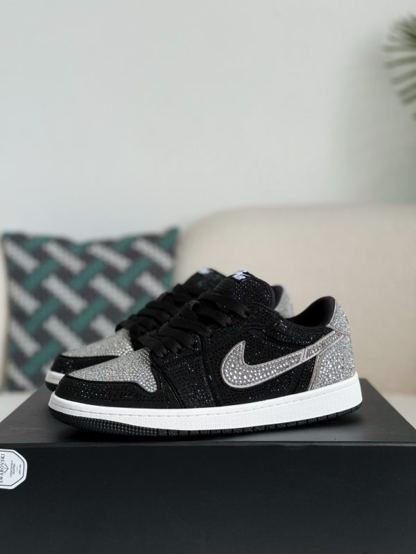 ¡¸#5699¡¹Jordan 1 Hand-Set Rhinestones Low Sneakers - Image 2