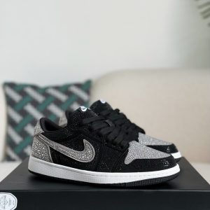 ¡¸#5699¡¹Jordan 1 Hand-Set Rhinestones Low Sneakers