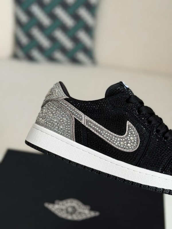 ¡¸#5699¡¹Jordan 1 Hand-Set Rhinestones Low Sneakers - Image 7